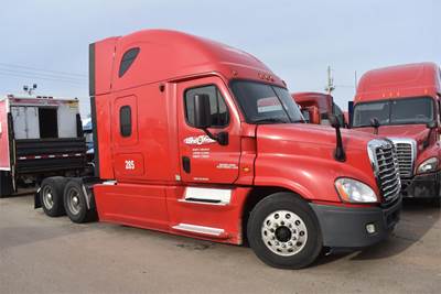 Freightliner Cascadia 125 Sleeper Semi Truck - 75" Raised Roof Sleeper, Detroit 455HP, 10 Speed Manual
