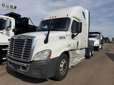Freightliner Cascadia 125 Sleeper Semi Truck - 75" Raised Roof Sleeper, Detroit 400HP, 12 Speed Dt12 Amt