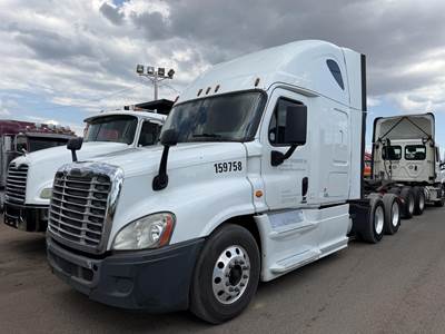 Freightliner Cascadia 125 Sleeper Semi Truck - 75" Raised Roof Sleeper, Detroit 400HP, 12 Speed Dt12 Amt