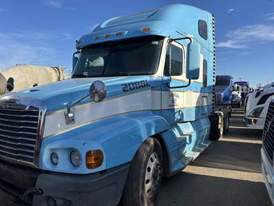 Freightliner Century Class 120 Sleeper Semi Truck - 70" Raised Roof Sleeper, Detroit 455HP, 10 Speed Manual