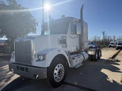Freightliner Coronado 122 SD Sleeper Semi Truck - 42" Flat Top Sleeper, Detroit 450HP, 10 Speed Manual
