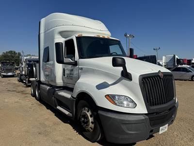 International LT Sleeper Semi Truck - 75" Raised Roof Sleeper, Cummins 450HP, 12 Speed Endurant Amt
