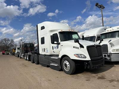 International LT Sleeper Semi Truck - 75" Raised Roof Sleeper, Cummins 450HP, 12 Speed Endurant Amt