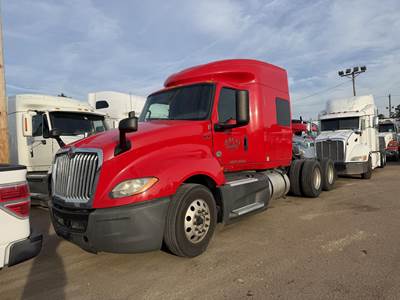 International LT Sleeper Semi Truck - 75" Mid Roof Sleeper, Cummins 450HP, 12 Speed Endurant Amt