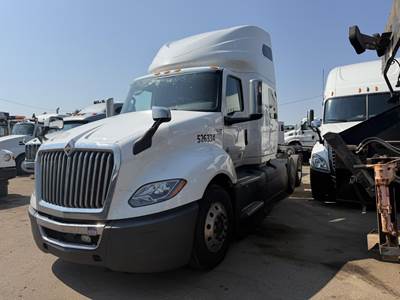 International LT Sleeper Semi Truck - 75" Raised Roof Sleeper, A26 450HP, 12 Speed Amt