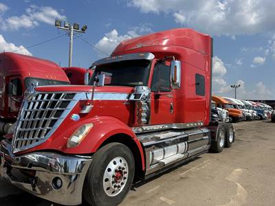 International LoneStar Sleeper Semi Truck - 75" Mid Roof Sleeper, MAXXFORCE 13 475HP, 10 Speed Manual
