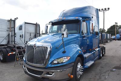 International ProStar Sleeper Semi Truck - N13 450HP, 10 Speed Manual