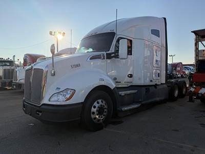 Kenworth T680 Sleeper Semi Truck - 76" Raised Roof Sleeper, Paccar 455HP, 12 Speed Endurant Amt