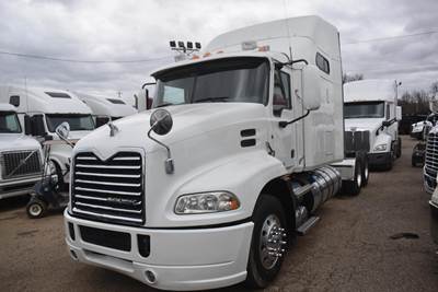 Mack Pinnacle CXU613 Sleeper Semi Truck - MP8 435HP, 10 Speed Manual