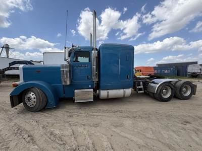 Peterbilt 379EXHD Sleeper Semi Truck - 63" Flat Top Sleeper, Cummins 500HP, 10 Speed Manual