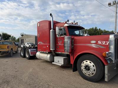 Peterbilt 379EXHD Sleeper Semi Truck - 63" Mid Roof Sleeper, Detroit 430HP, 10 Speed Manual