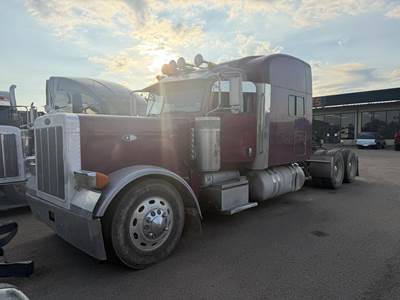 Peterbilt 379EXHD Sleeper Semi Truck - 70" Mid Roof Sleeper, Cummins 475HP, 10 Speed Manual