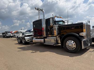 Peterbilt 389 Sleeper Semi Truck - 63" Flat Top Sleeper, Cummins, 13 Speed Manual
