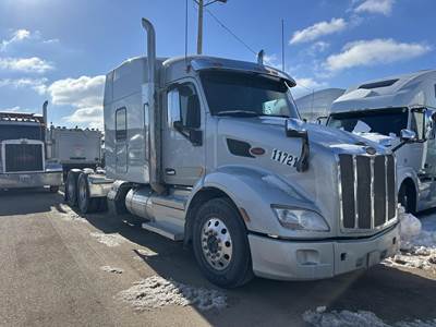 Peterbilt 579 Sleeper Semi Truck - 80" Mid Roof Sleeper, Paccar 455HP, 10 Speed Manual