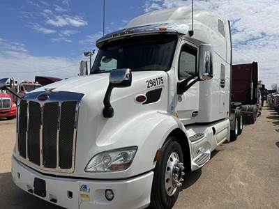 Peterbilt 579 Sleeper Semi Truck - 80" Mid Roof Sleeper, Paccar 455HP, 12 Speed Endurant Amt