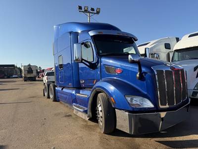 Peterbilt 579 Sleeper Semi Truck - 75" Mid Roof Sleeper, Paccar 455HP, 12 Speed Amt