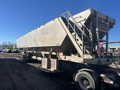 CHARLTON & HILL SANDHOGG Trailer