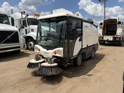 Johnston 142A101T Sweeper