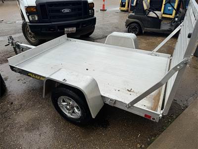 Aluma 8 FT ALUMINUM TRAILER Single Axle Aluminum Tag Trailer - Spring, Fixed Axle