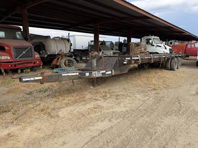 G & H MANUFACTURING INC 34 FLAT DECK TRAILER Tag Trailer