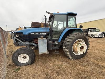 New Holland 8160 Tractor