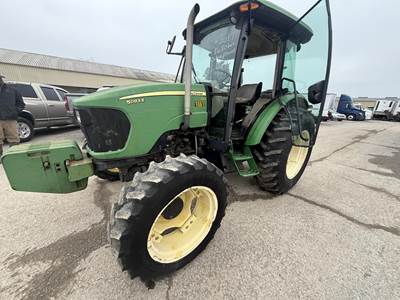 John Deere 5083E Tractor