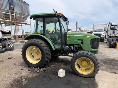 John Deere 5083E Tractor