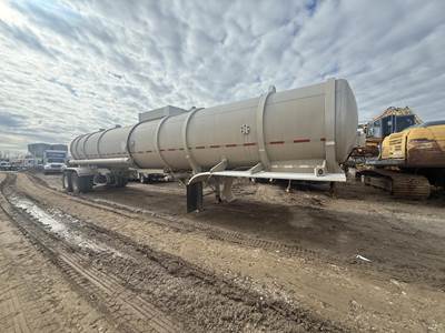 Dragon 8400 GALLON VAC TANK Vacuum Tank Trailer