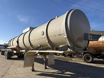 Dragon 8400 GALLON VAC TANK Vacuum Tank Trailer