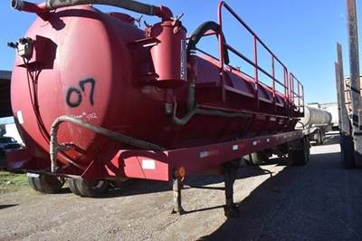 Fort Worth Fabrication 130 BBL Vacuum Tank Trailer