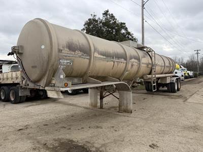 Heil 8400 GALLON Vacuum Tank Trailer