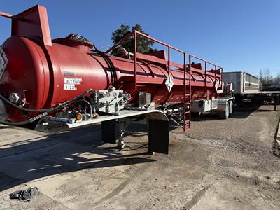 Tiger 2000 GAL Vacuum Tank Trailer