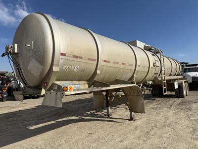 Trailmaster 8400 gallon Vacuum Tank Trailer