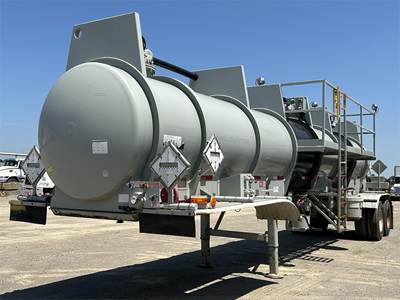 WORLEY WELDING WORKS 2 COMPARTMENT 4000 GALLON Vacuum Tank Trailer