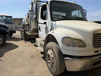 Freightliner M2 106 Tandem Axle Vacuum Truck - Cummins, 330HP, Automatic