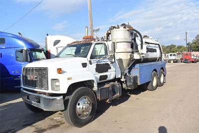 GMC TopKick C8500 Tandem Axle Vacuum Truck - Caterpillar, 300HP, 8Ll Manual