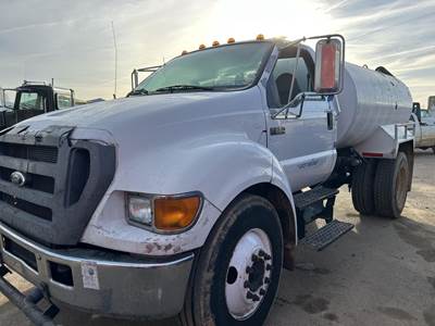 Ford F-650 2000 Gallon Water Truck - Cummins 230HP, 6 Speed Manual