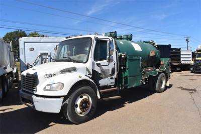 Freightliner M2 106 2000 Gallon Water Truck - Mercedes-Benz 250HP, Automatic