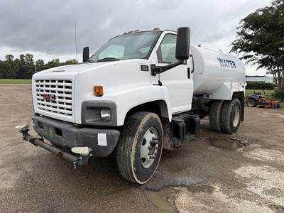 GMC TopKick C6500 2000 Gallon Water Truck - Caterpillar 220HP, 6 Speed Manual