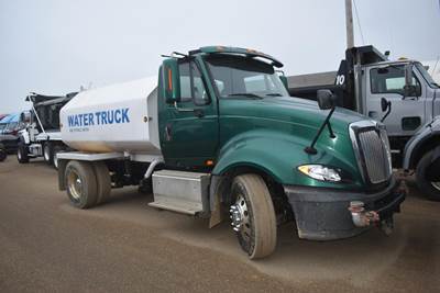International ProStar 2500 Gallon Water Truck - Cummins 450HP, 10 Speed Ultrashift Amt
