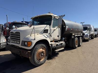 Mack Granite CV713 4000 Gallon Water Truck - 370HP, 10 Speed Manual