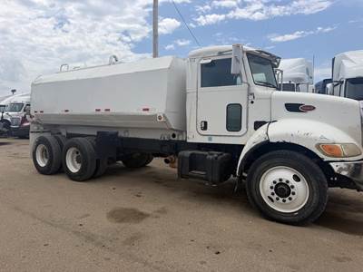 Peterbilt 335 4000 Gallon Water Truck - Cummins 300HP, 8Ll Manual