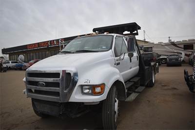 Ford F-650 Single Axle Winch Truck - Caterpillar, 230HP, 6 Speed Manual