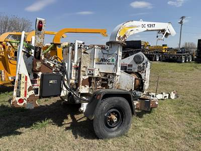 Altec DC1317 Towable Wood Chipper