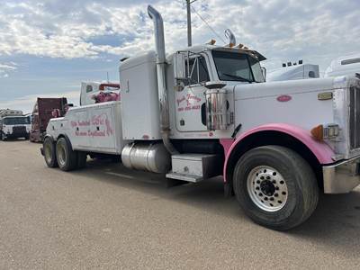 Peterbilt 379 Tandem Axle Wrecker Tow Truck - Caterpillar, 410HP, 10 Speed Manual