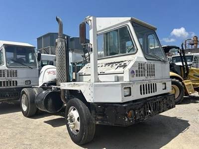 Kalmar Ottawa Yard Spotter Truck - Cummins, 240HP, Automatic