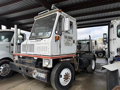 Ottawa 30 Yard Spotter Truck - Cummins, 220HP, Automatic