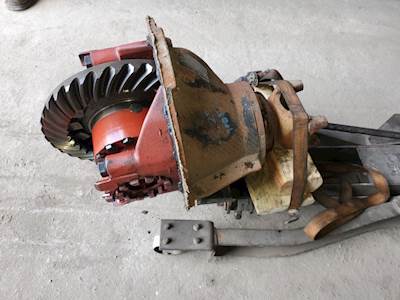 Eaton 19050s Rear Axle Assembly