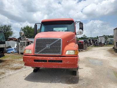 Volvo VN Front Bumper