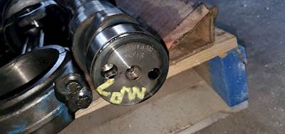 Mack MP7 Camshaft